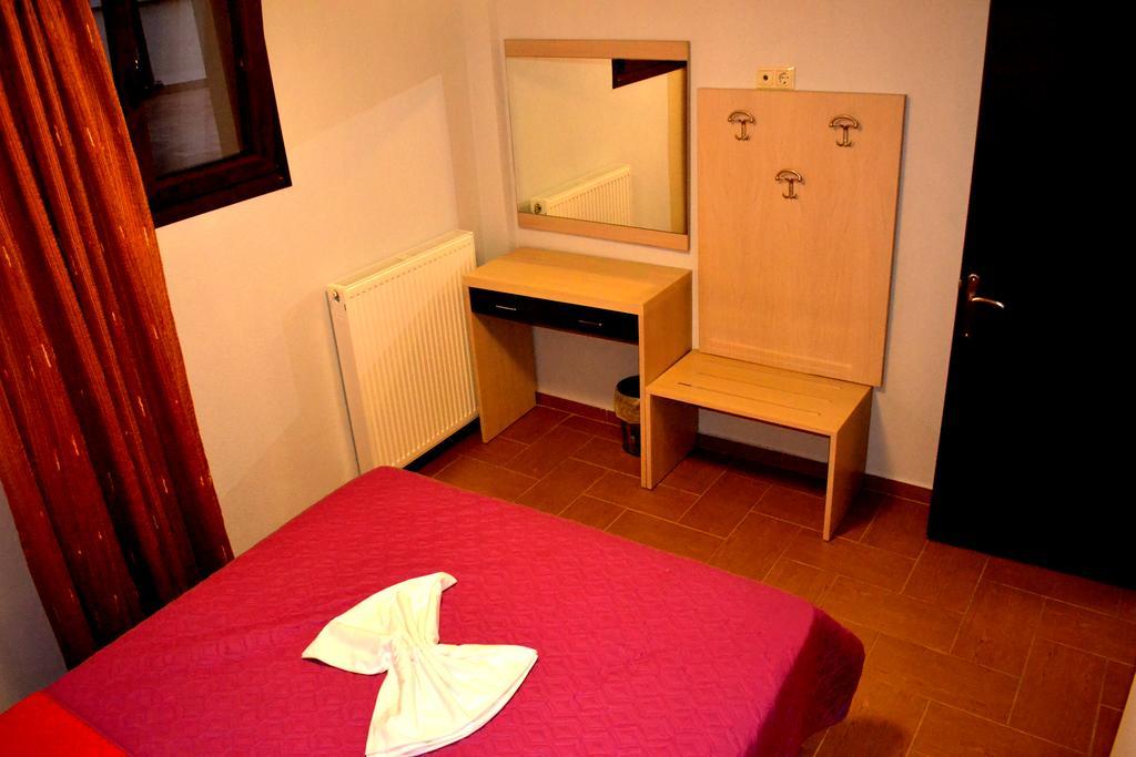 Αmalia Lux Villas Vrasná Habitación foto